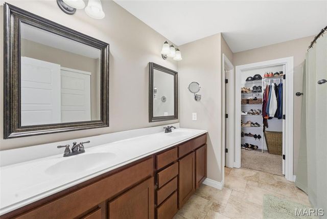 7304 Graythorn Court A, Troy, IL 62294