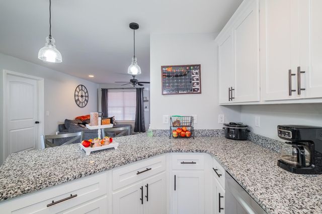 200 Pine Avenue, Morrison, TN 37357