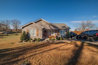 200 Pine Avenue, Morrison, TN 37357