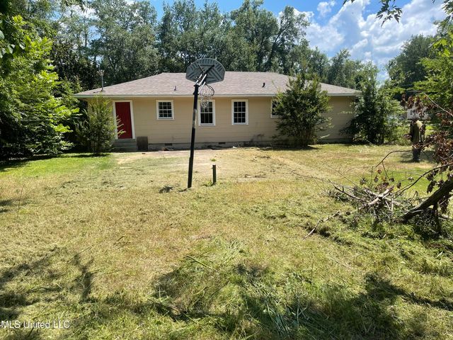 711 Catalpa Street, Clarksdale, MS 38614