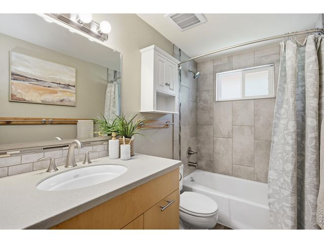 2420 Fraser Ct, Loveland, CO 80538