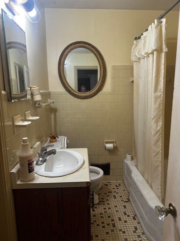 112 Chandler Dr, Gaffney, SC 29340