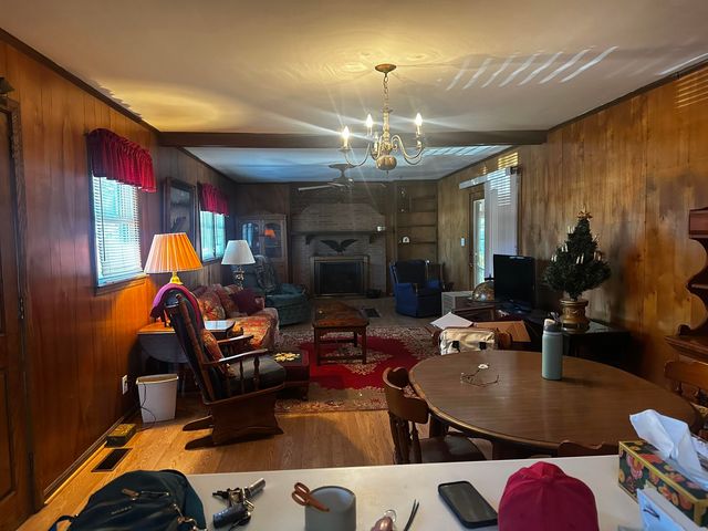 112 Chandler Dr, Gaffney, SC 29340
