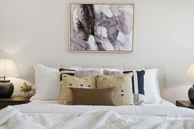 2163 N Kenora Ave, Star, ID 83669