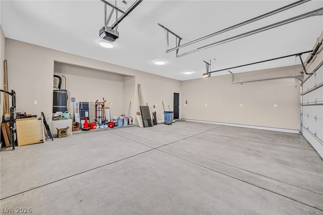 1010 West Annie Avenue, Pahrump, NV 89060