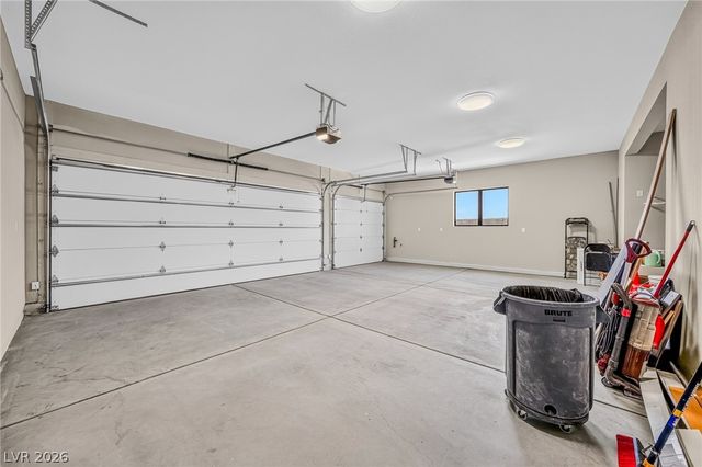 1010 West Annie Avenue, Pahrump, NV 89060
