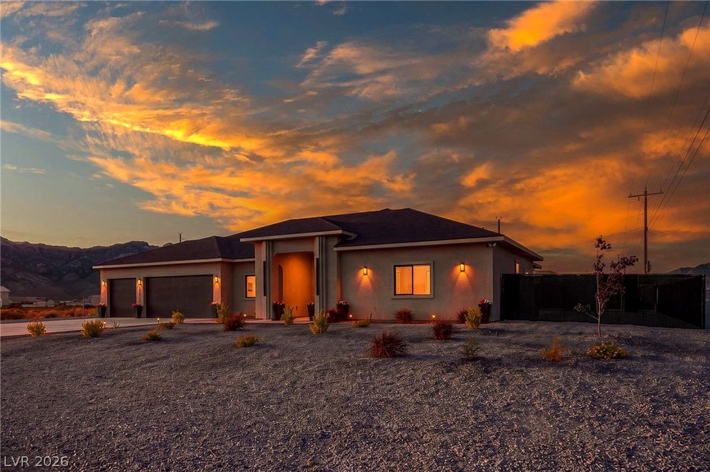 1010 West Annie Avenue, Pahrump, NV 89060