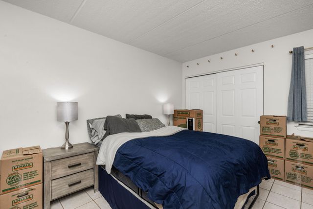 209 W Miracle Strip Parkway, APT D103, Mary Esther, FL 32569