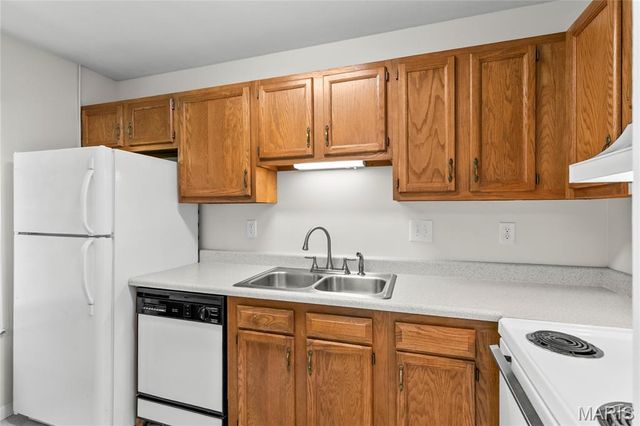 1239 Cliffridge Lane, Valley Park, MO 63088