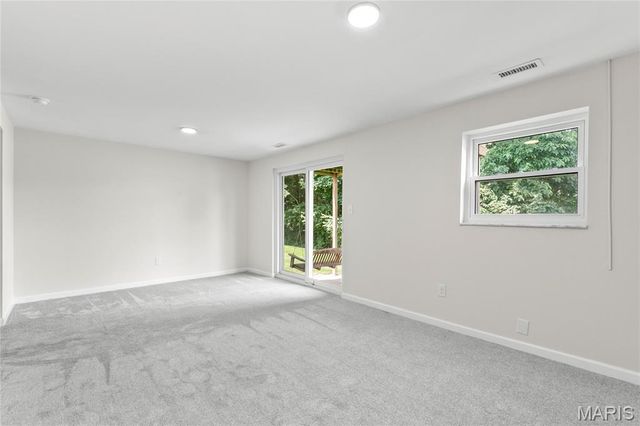 1239 Cliffridge Lane, Valley Park, MO 63088
