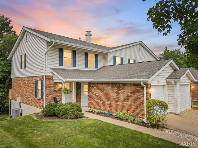 1239 Cliffridge Lane, Valley Park, MO 63088