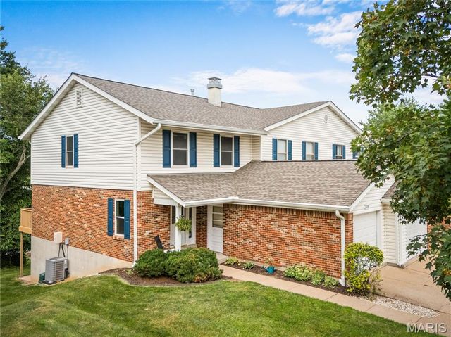 1239 Cliffridge Lane, Valley Park, MO 63088