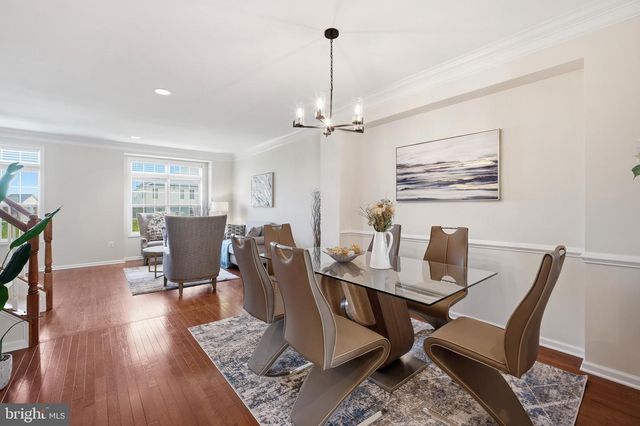 43210 LOUDOUN RESERVE DR, Ashburn, VA 20148