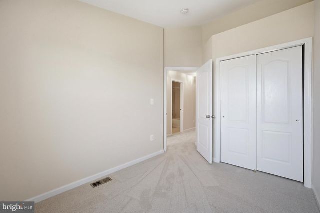43210 LOUDOUN RESERVE DR, Ashburn, VA 20148