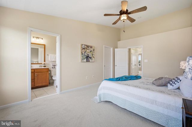43210 LOUDOUN RESERVE DR, Ashburn, VA 20148