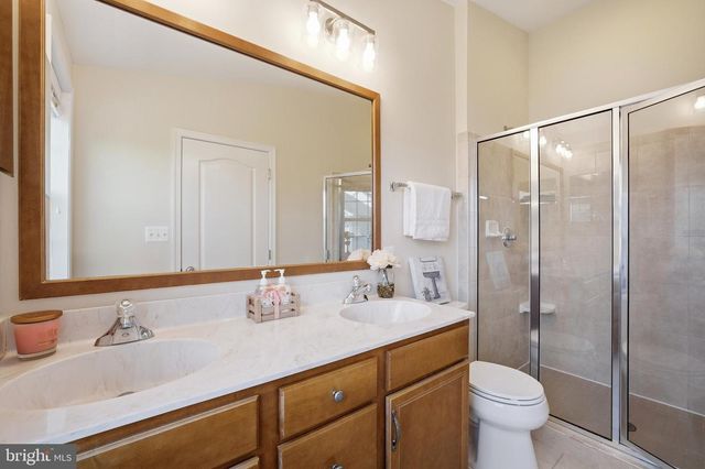 43210 LOUDOUN RESERVE DR, Ashburn, VA 20148