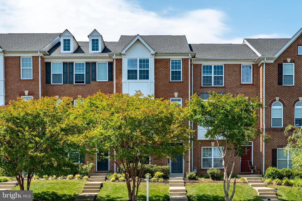 43210 LOUDOUN RESERVE DR, Ashburn, VA 20148