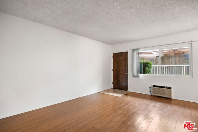 615 E Magnolia Boulevard, Burbank, CA 91501