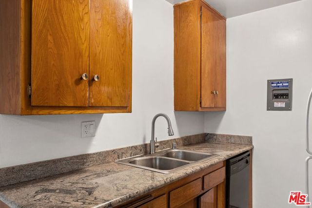 615 E Magnolia Boulevard, Burbank, CA 91501