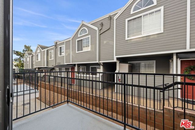 615 E Magnolia Boulevard, Burbank, CA 91501