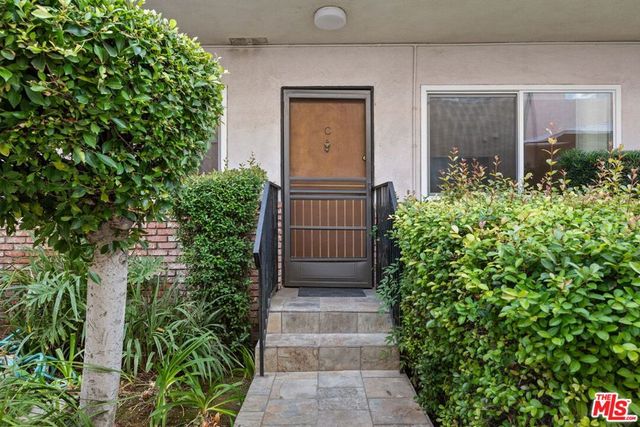 615 E Magnolia Boulevard, Burbank, CA 91501