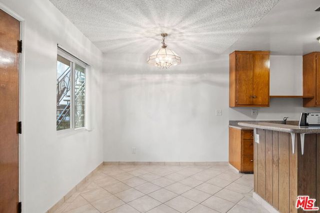 615 E Magnolia Boulevard, Burbank, CA 91501