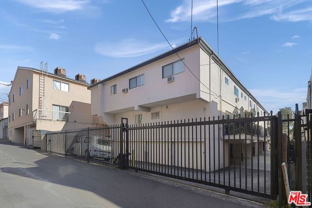 615 E Magnolia Boulevard, Burbank, CA 91501