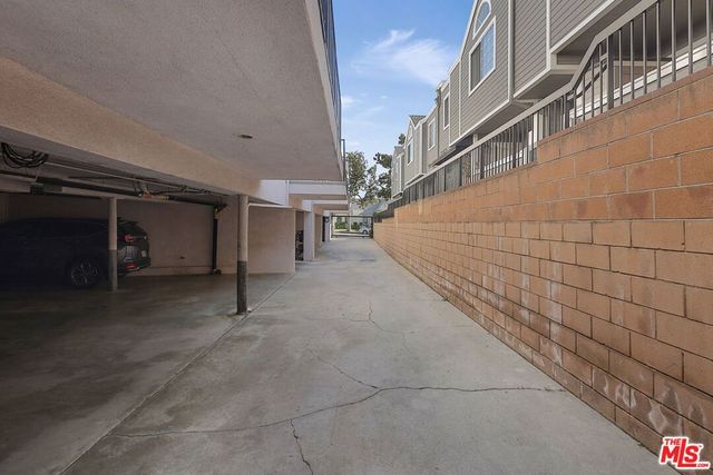 615 E Magnolia Boulevard, Burbank, CA 91501