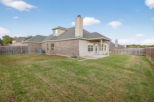 2122 Louis Trail, Weatherford, TX 76087