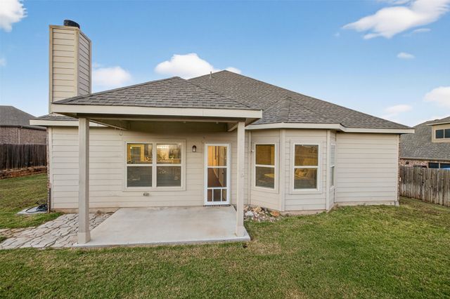 2122 Louis Trail, Weatherford, TX 76087