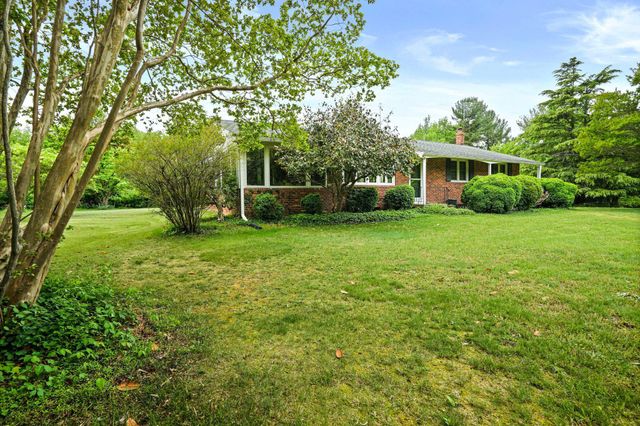 6201 CROOM STATION RD, Upper Marlboro, MD 20772