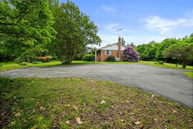 6201 CROOM STATION RD, Upper Marlboro, MD 20772