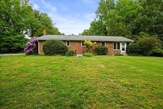 6201 CROOM STATION RD, Upper Marlboro, MD 20772
