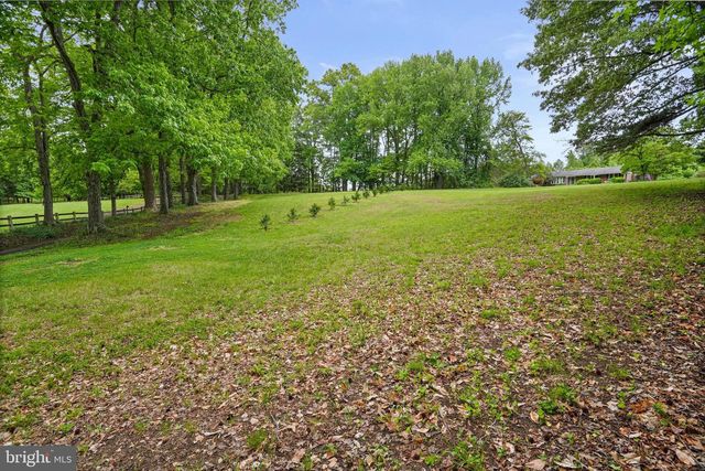 6201 CROOM STATION RD, Upper Marlboro, MD 20772