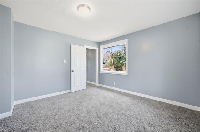 185 George Washington HWY S, Chesapeake, VA 23323