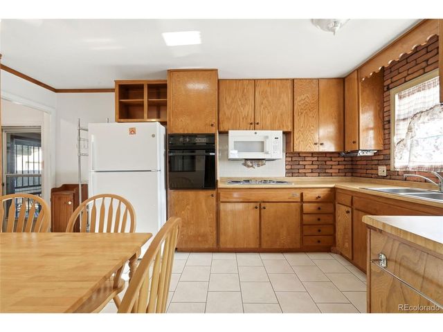 10512 Marion Way, Northglenn, CO 80233