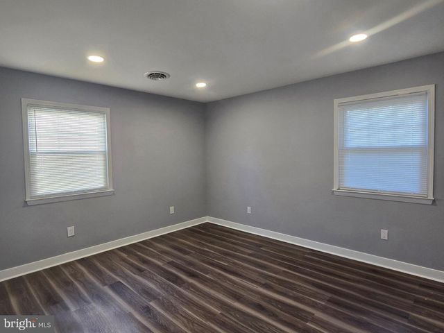 21 N WEST ST, Camden, DE 19934