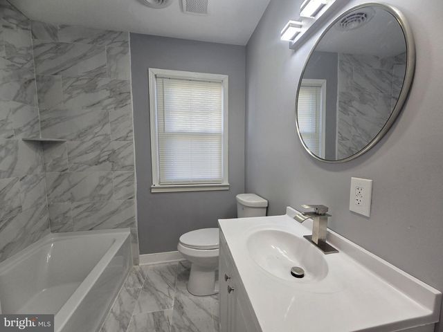 21 N WEST ST, Camden, DE 19934
