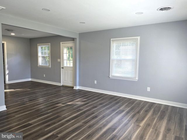 21 N WEST ST, Camden, DE 19934