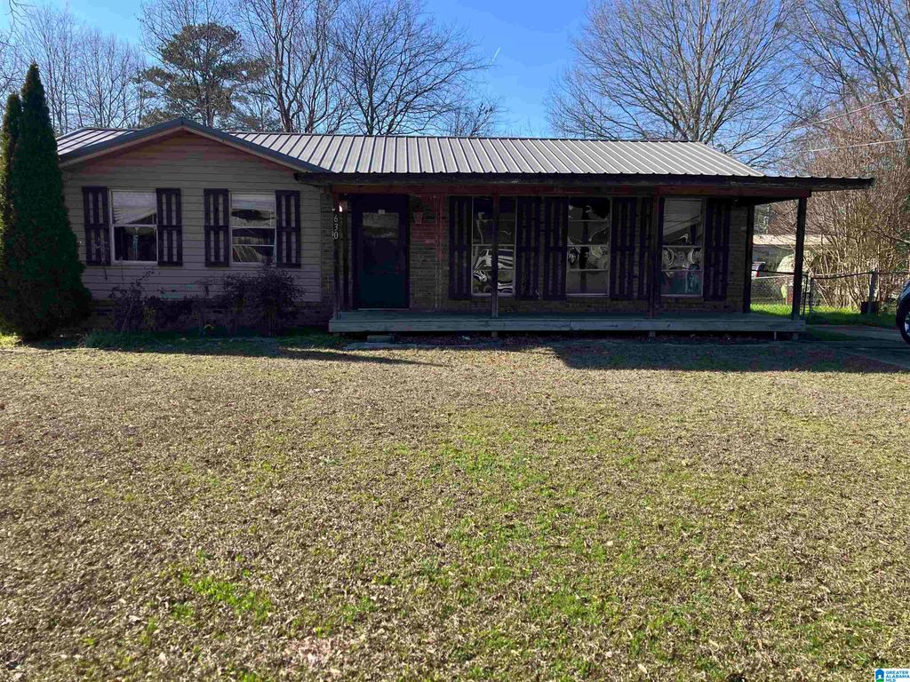 630 WILLOW BEND LANE, Bessemer, AL 35023