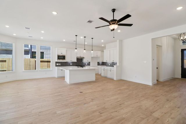 9742 Roaring River Falls Lane, Porter, TX 77365