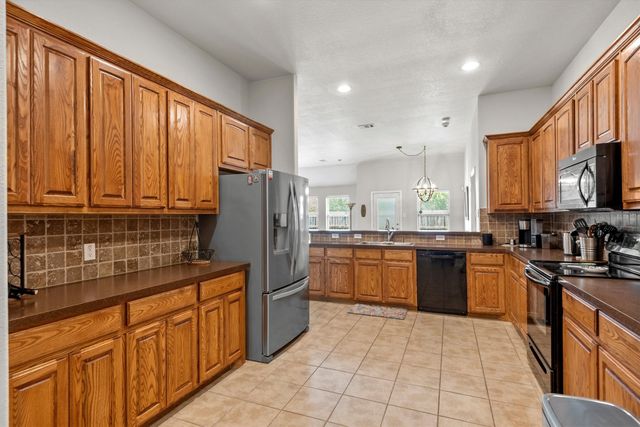 201 Rawhide Street, Waxahachie, TX 75165