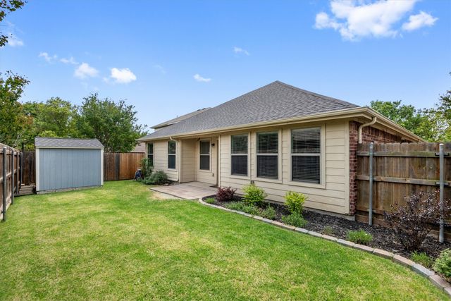 201 Rawhide Street, Waxahachie, TX 75165