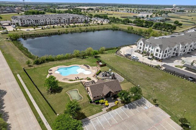 201 Rawhide Street, Waxahachie, TX 75165