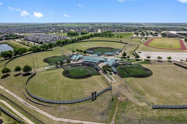 201 Rawhide Street, Waxahachie, TX 75165