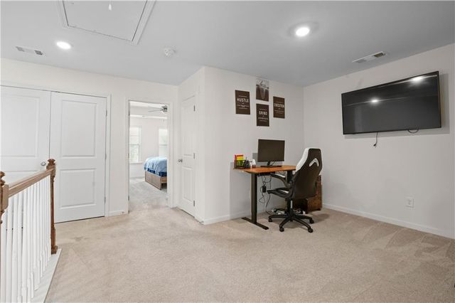 887 Ambient Way SW, Atlanta, GA 30331