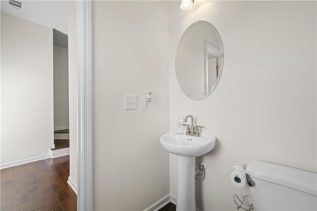 887 Ambient Way SW, Atlanta, GA 30331