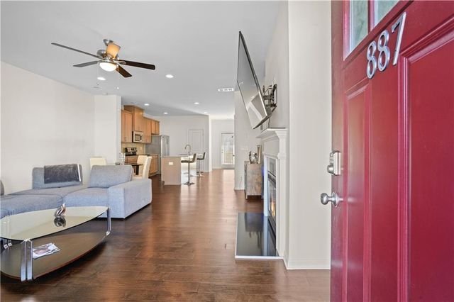 887 Ambient Way SW, Atlanta, GA 30331