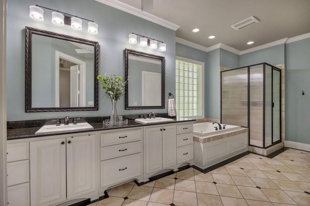 1915 Stonegate Valley Drive, Tyler, TX 75703