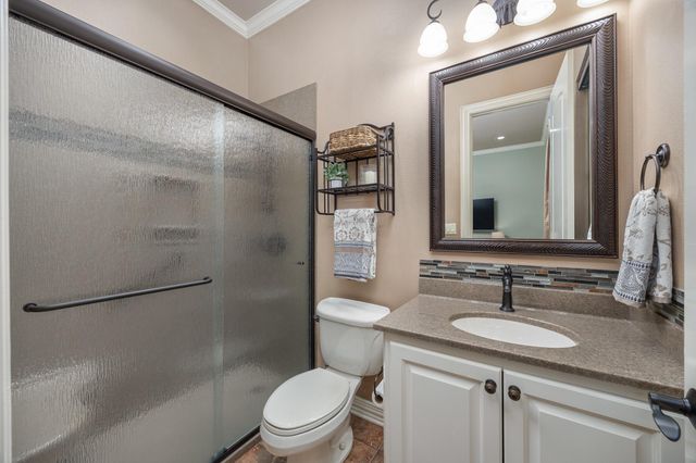 1915 Stonegate Valley Drive, Tyler, TX 75703